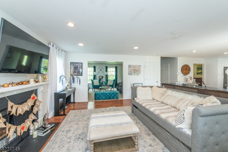 61 Rock Road Long Valley, NJ 07853 - Photo 15 of 23 Gallery Image 15