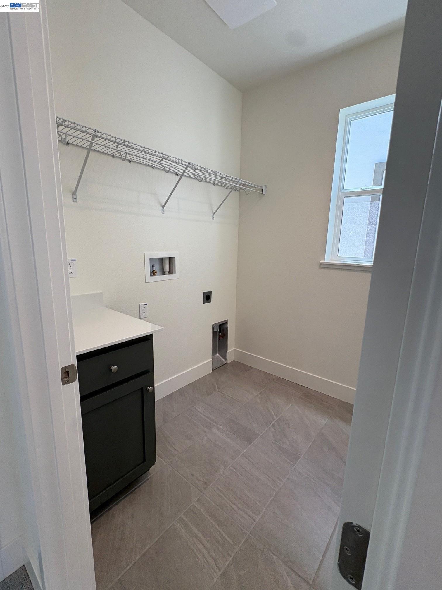 1476 Monument Lane Fairfield, CA 94533 - Photo 15 of 24 a view of walk in closet