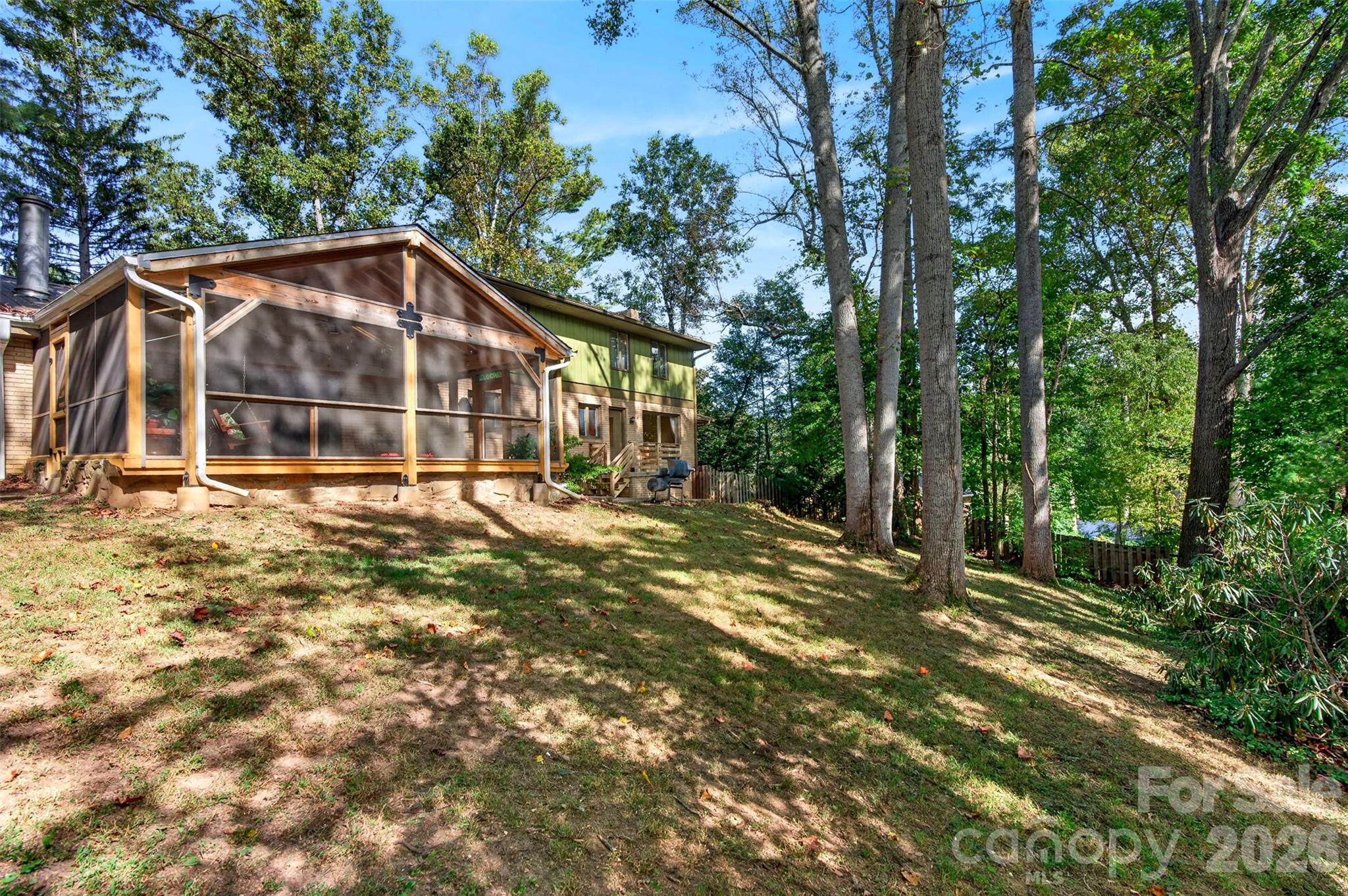 14 Willow Road Asheville, NC 28804 - Photo 30 of 39 Gallery Image 30