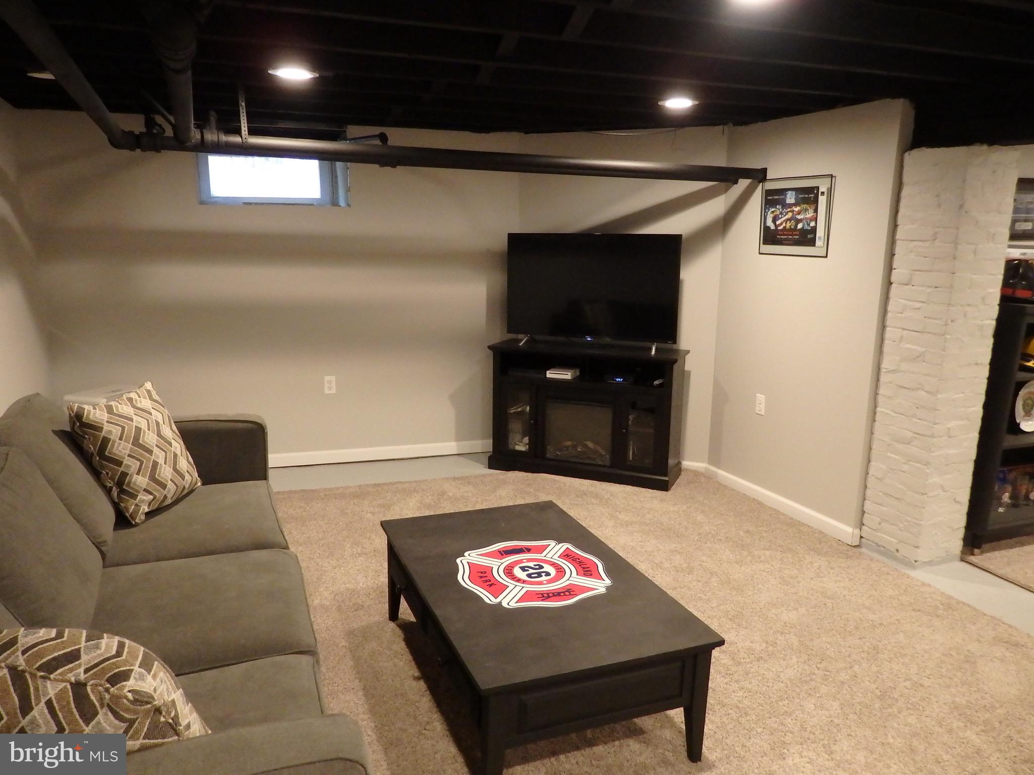 1509 Dickinson Road Havertown, PA 19083 - Photo 15 of 34 Lower Level Family Room