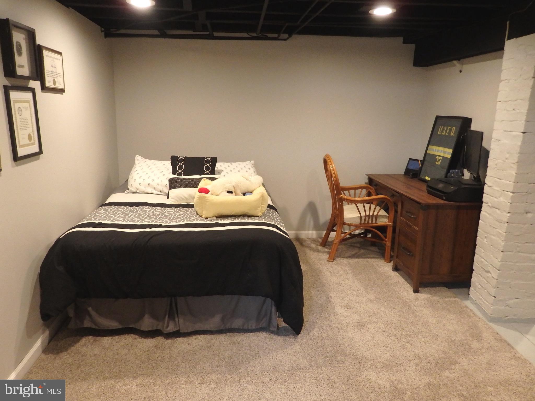 1509 Dickinson Road Havertown, PA 19083 - Photo 16 of 34 Bonus Room / Bedroom