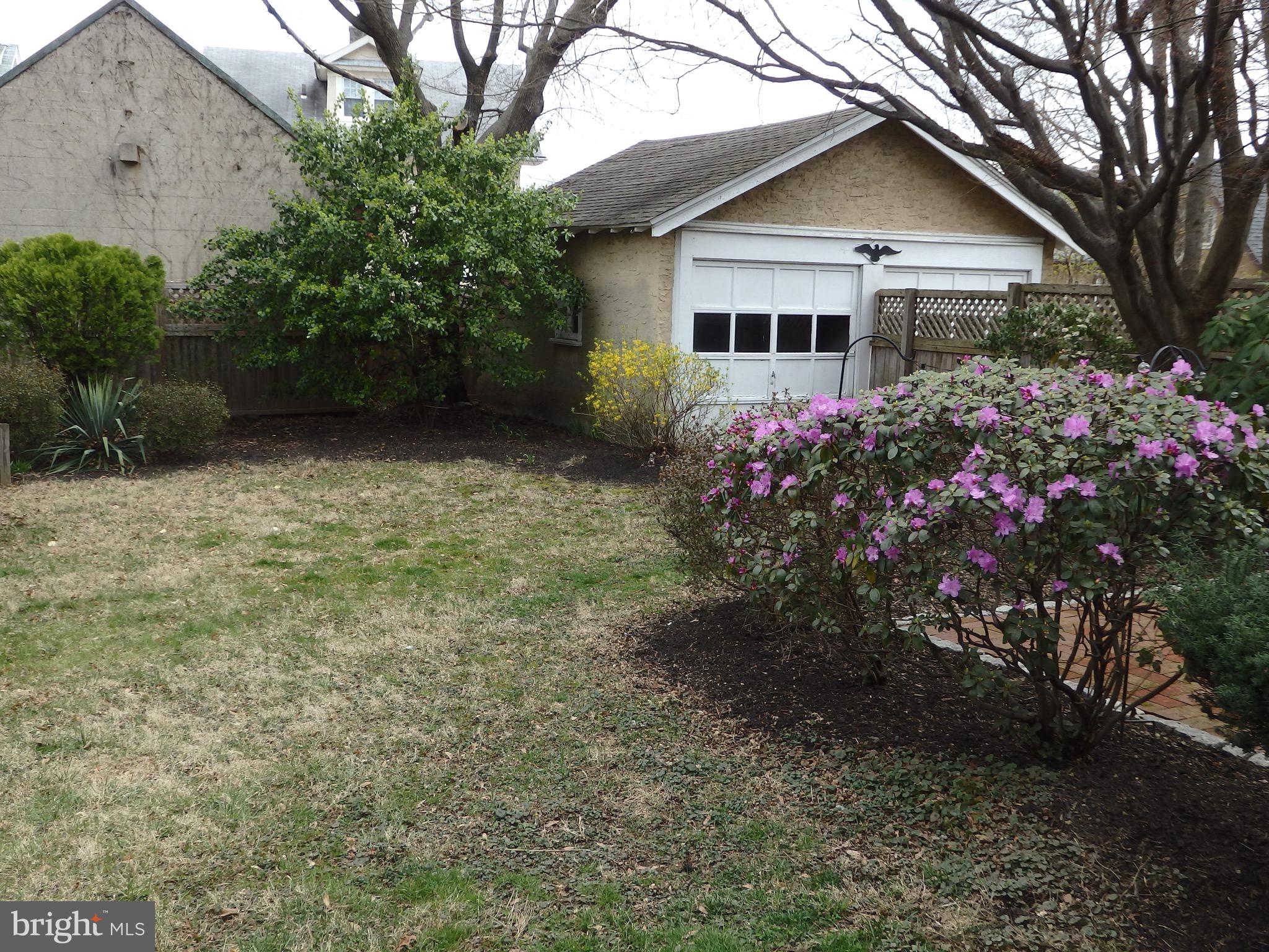 1509 Dickinson Road Havertown, PA 19083 - Photo 21 of 34 Rear Yard with One Car Detached Garage
