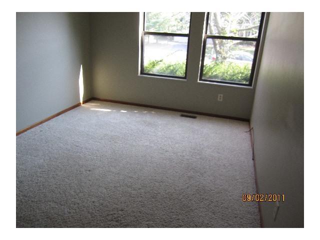136 Ravine Road Powell, OH 43065 - Photo 9 of 15 Gallery Image 9