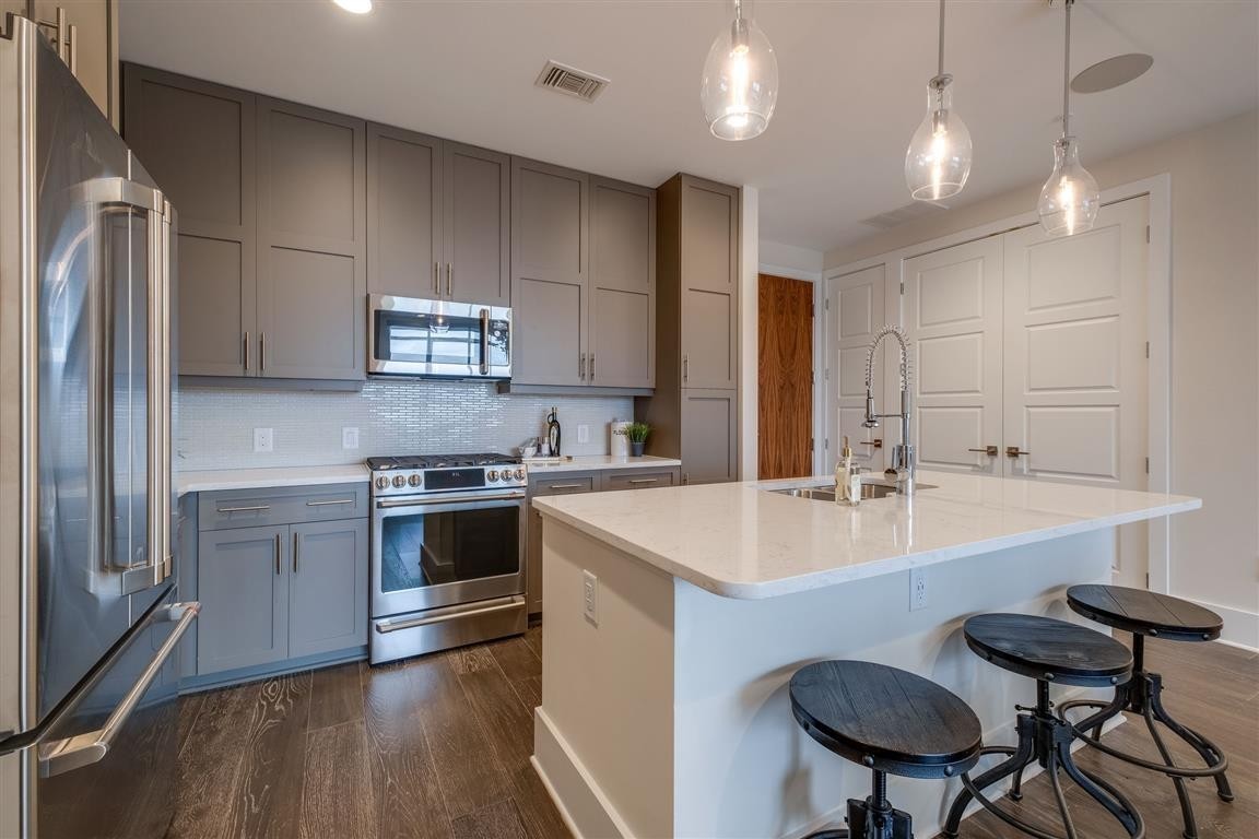 20 Rutledge Street, Unit 511 Nashville, TN 37210 - Photo 3 of 30