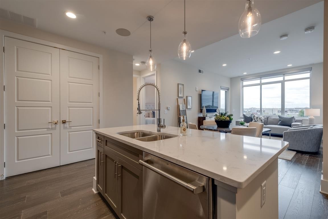 20 Rutledge Street, Unit 511 Nashville, TN 37210 - Photo 6 of 30