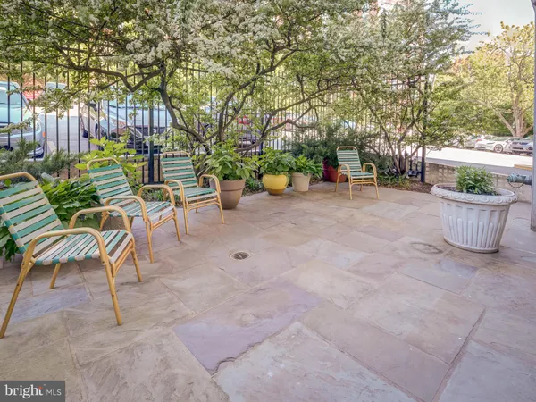 $1,488 | 1210 North Taft Street, Unit 609, Arlington, VA 22201