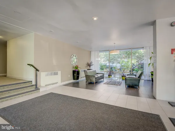 $1,488 | 1210 North Taft Street, Unit 609, Arlington, VA 22201