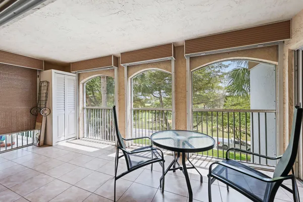 $249,000 | 7370 Orangewood Lane, Unit 302, Boca Raton, FL 33433