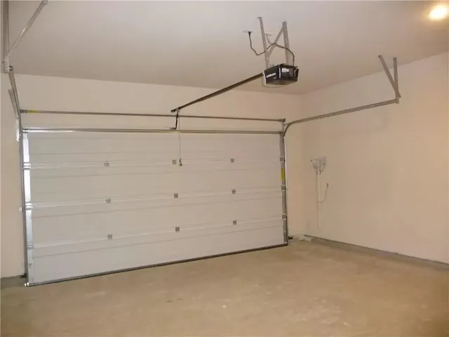 $2,299 | 6145 Teodoro Bend, Hutto, TX 78634