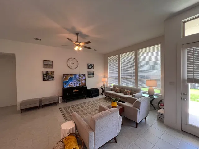 $2,299 | 6145 Teodoro Bend, Hutto, TX 78634