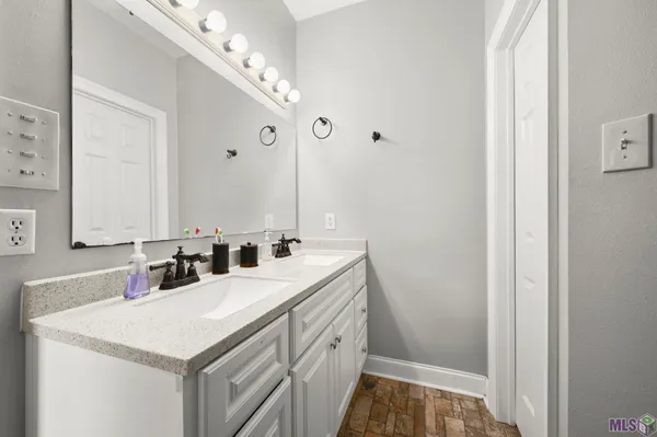 $238,000 | 13361 David Lee Drive, Walker, LA 70785