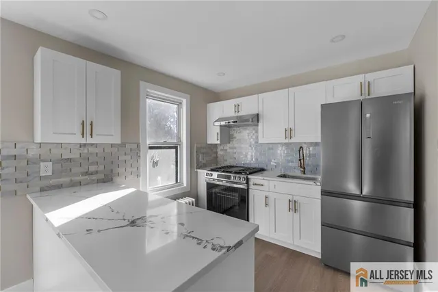 $1,950 | 1608 Brunswick Avenue, Unit 2, Lawrence Township, NJ 08648