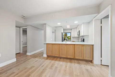 $520,000 | 1601 Marina Isle Way, Unit 106, Jupiter, FL 33477