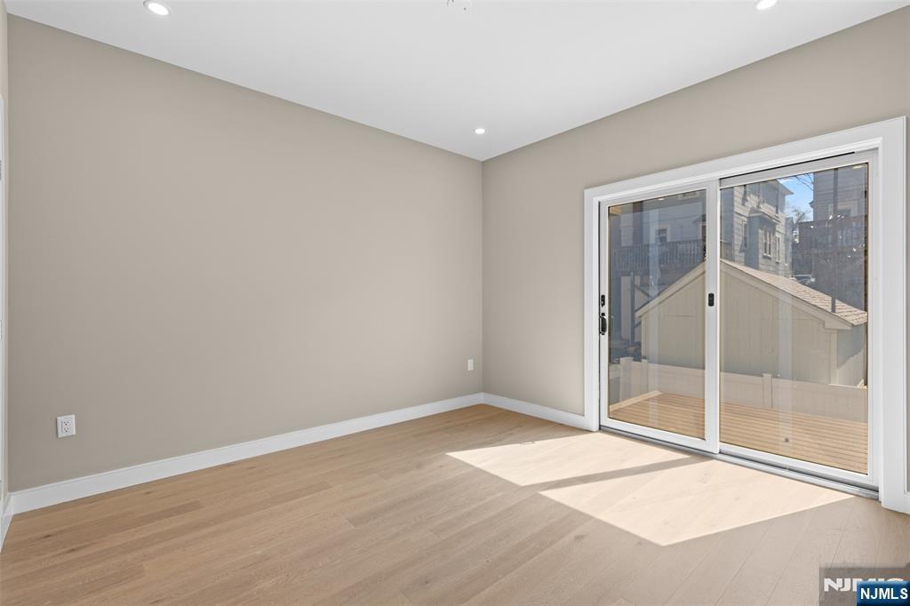416 North 8th Street Fairview, NJ 07022 - Photo 19 of 45