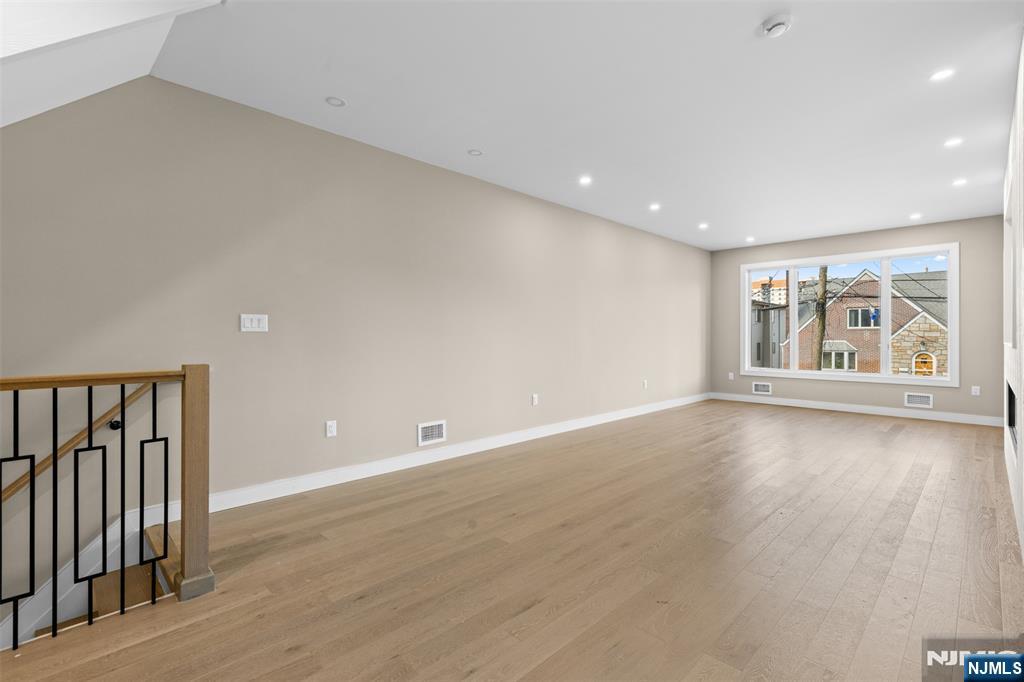 416 North 8th Street Fairview, NJ 07022 - Photo 2 of 45