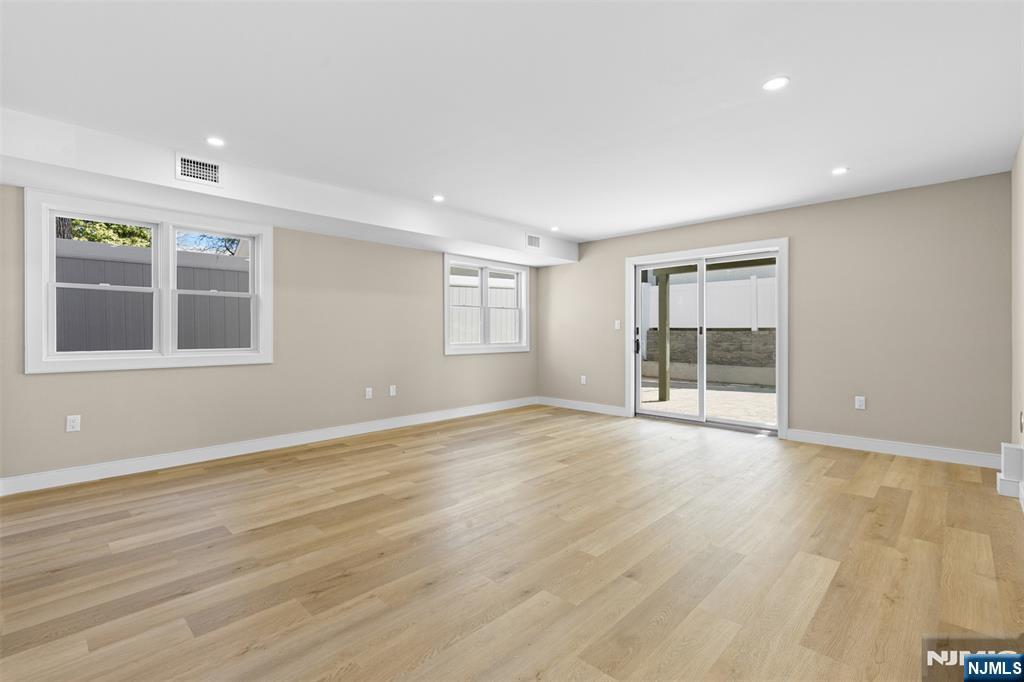 416 North 8th Street Fairview, NJ 07022 - Photo 35 of 45