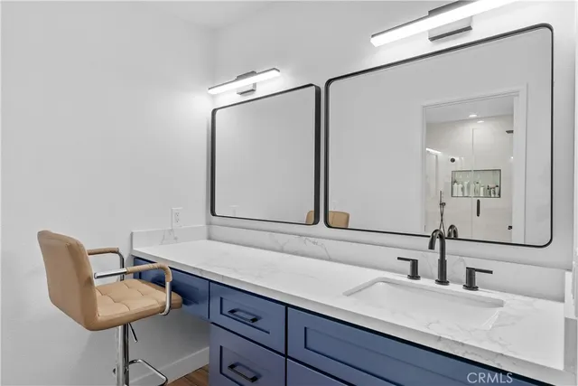 $699,000 | 5325 Lindley Avenue, Unit 106, Tarzana, CA 91356