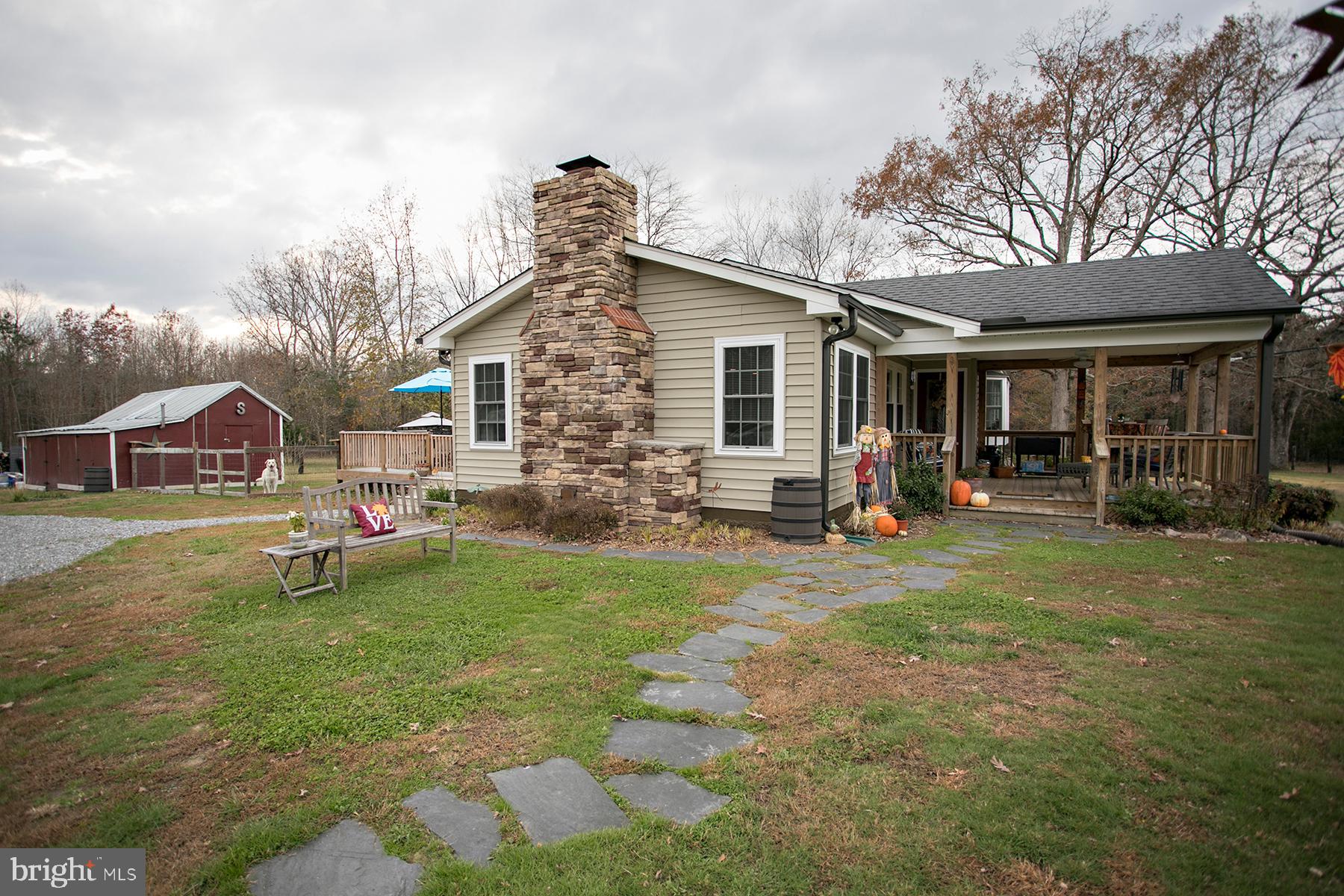 17563 Tyler Station Road Beaverdam, VA 23015 - Photo 4 of 37 Gallery Image 4