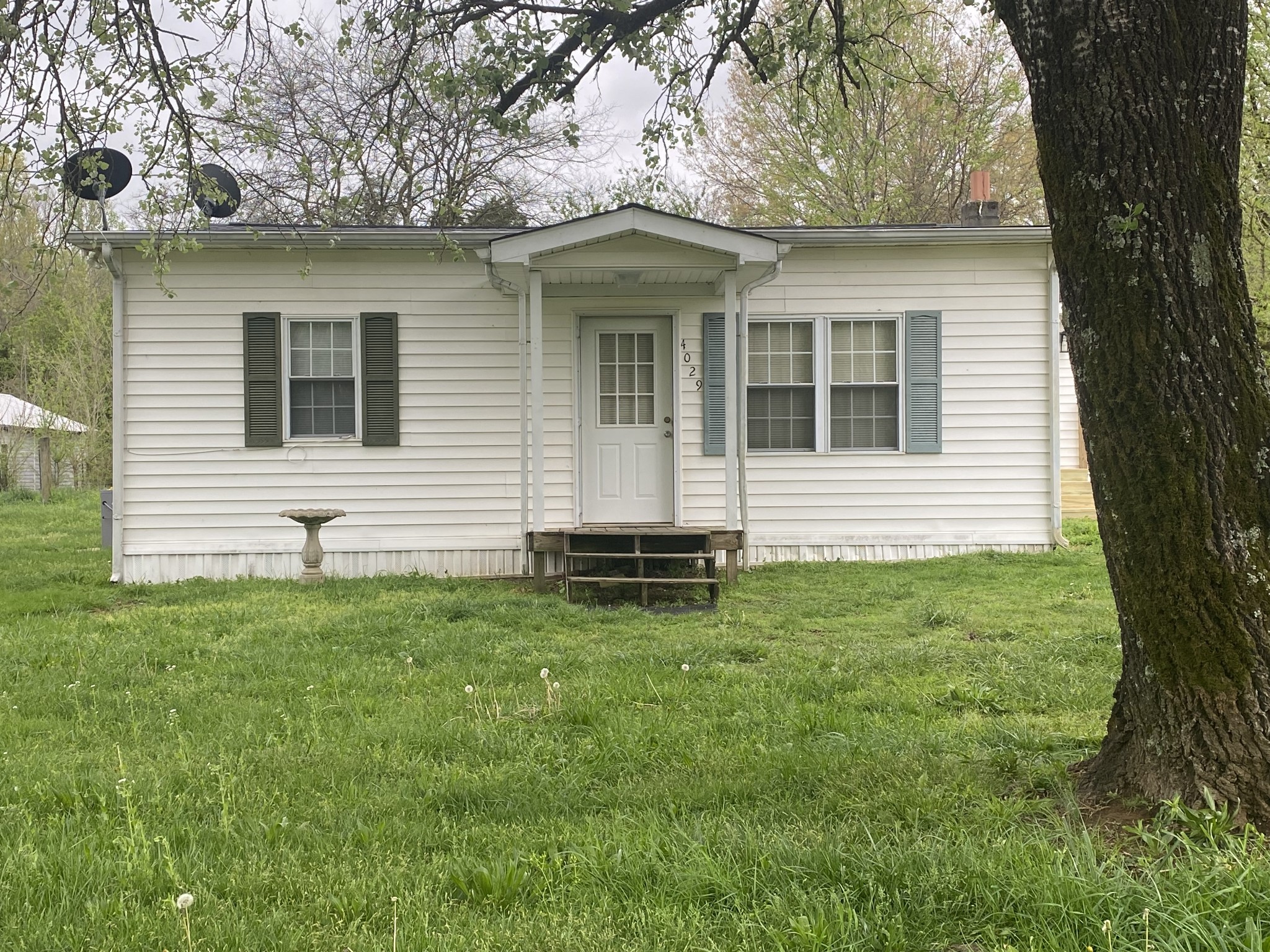 4029 Prospect Elkton Road Prospect, TN 38477 - Photo 19 of 21 a house view with a garden space