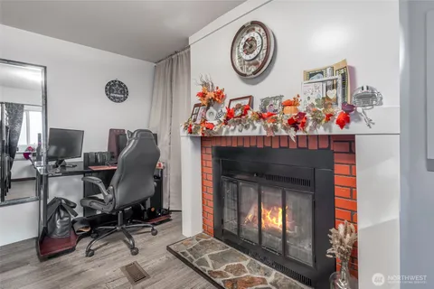 $132,000 | 16405 Maple Valley Highway, Unit 22, Renton, WA 98058