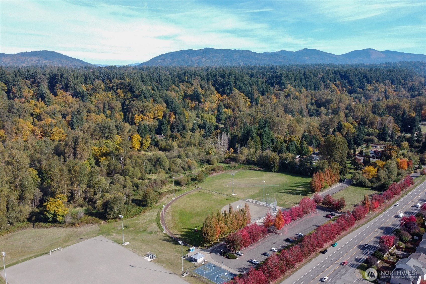 16405 Maple Valley Highway, Unit 22 Renton, WA 98058 - Photo 29 of 31 a view of a lush green field