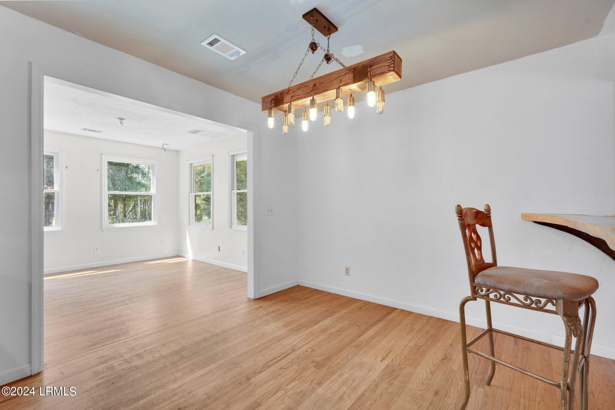 420 Sams Point Road Beaufort, SC 29907 - Photo 23 of 49 24-web-or-mls-DSC07770