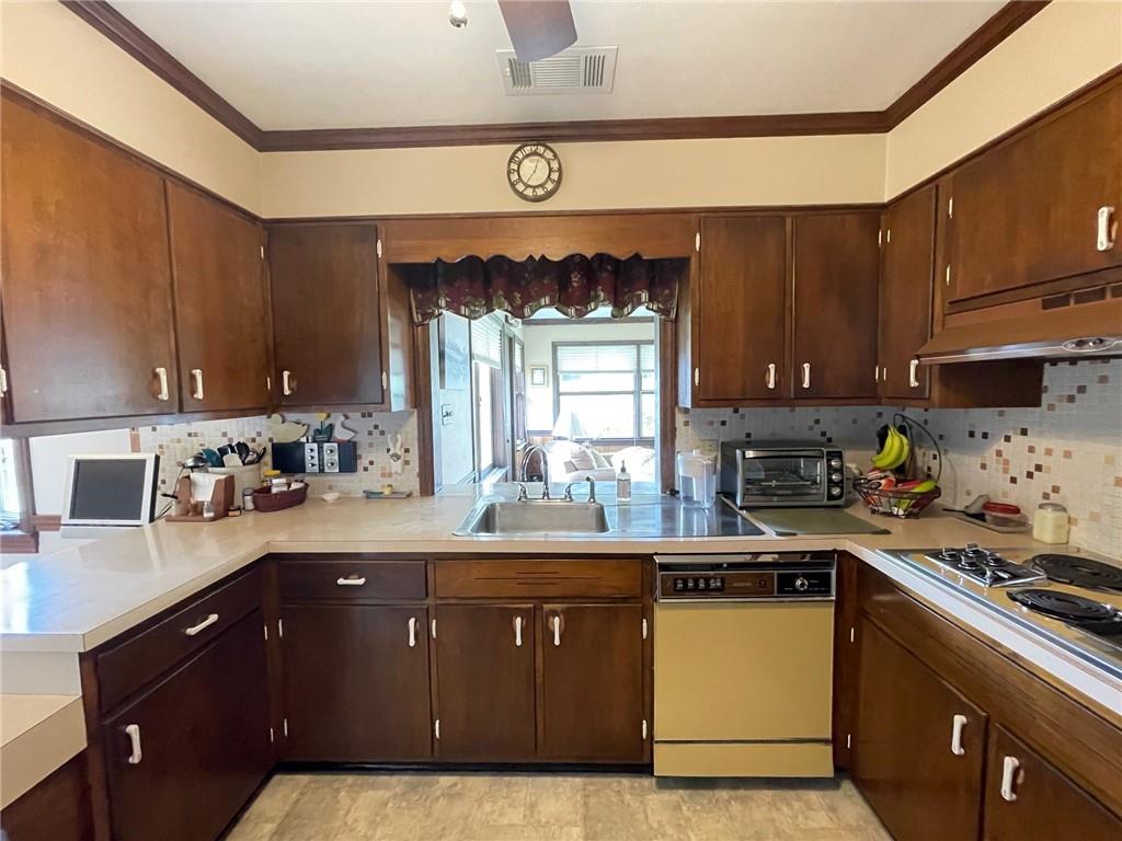 38 Marie Road Latrobe, PA 15650 - Photo 6 of 21 Gallery Image 6
