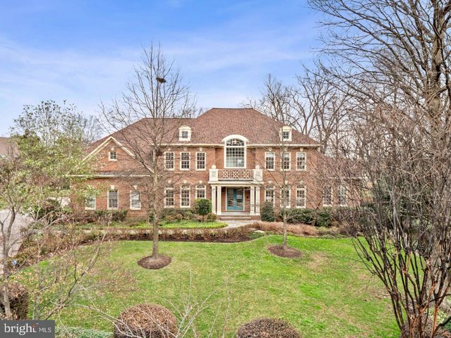 $2,300,000 | 1405 Greenwood Place, Alexandria, VA 22304