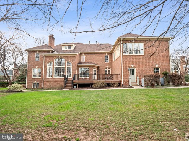 $2,300,000 | 1405 Greenwood Place, Alexandria, VA 22304
