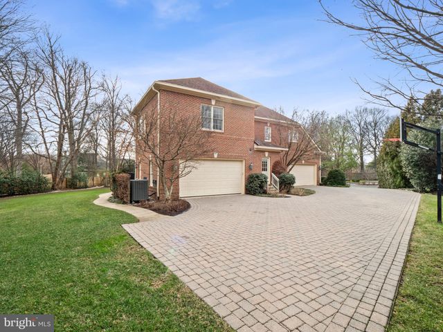 $2,300,000 | 1405 Greenwood Place, Alexandria, VA 22304