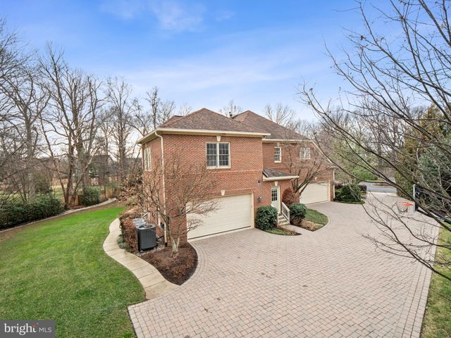 $2,300,000 | 1405 Greenwood Place, Alexandria, VA 22304