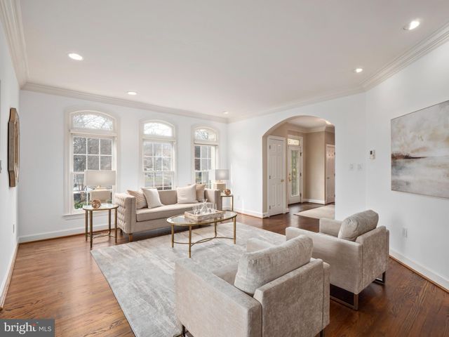 $2,300,000 | 1405 Greenwood Place, Alexandria, VA 22304