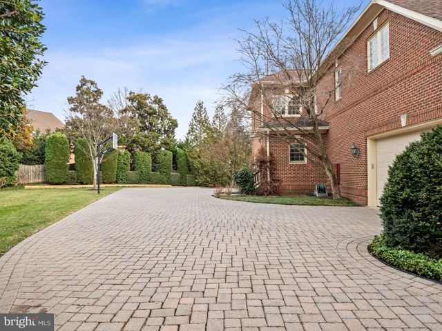 $2,300,000 | 1405 Greenwood Place, Alexandria, VA 22304