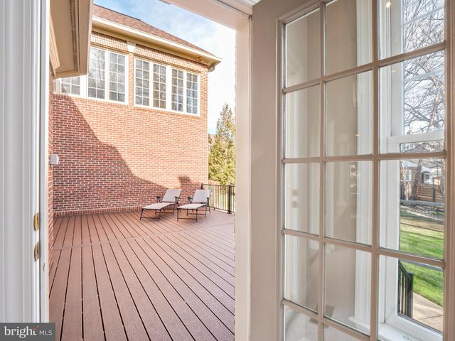 $2,300,000 | 1405 Greenwood Place, Alexandria, VA 22304