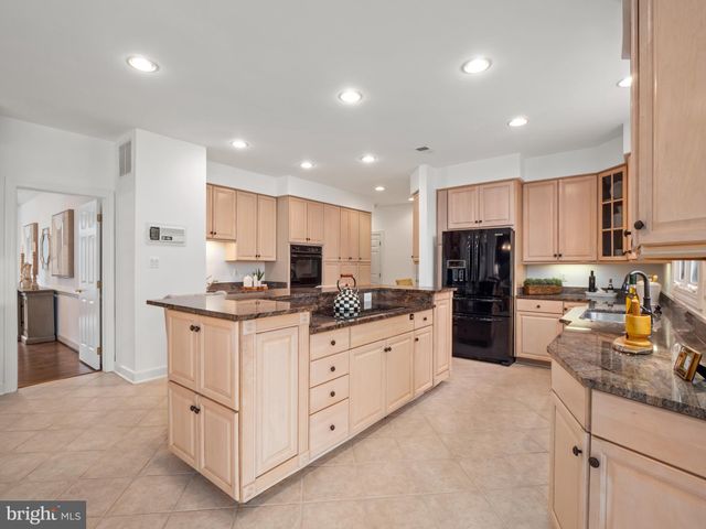 $2,300,000 | 1405 Greenwood Place, Alexandria, VA 22304