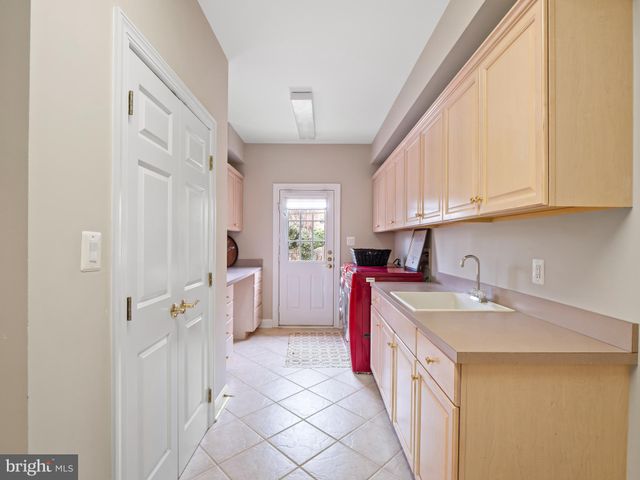 $2,300,000 | 1405 Greenwood Place, Alexandria, VA 22304