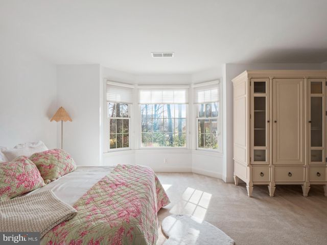 $2,300,000 | 1405 Greenwood Place, Alexandria, VA 22304