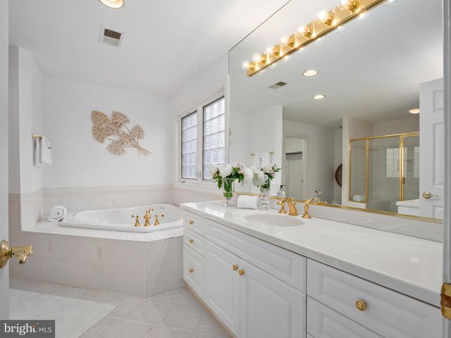 $2,300,000 | 1405 Greenwood Place, Alexandria, VA 22304