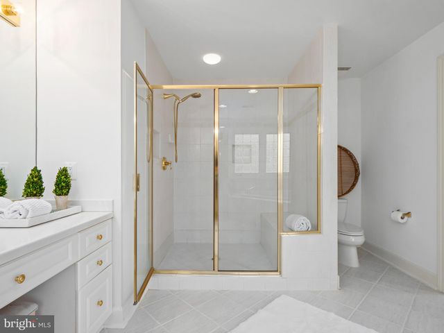 $2,300,000 | 1405 Greenwood Place, Alexandria, VA 22304