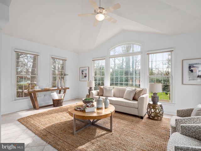 $2,300,000 | 1405 Greenwood Place, Alexandria, VA 22304