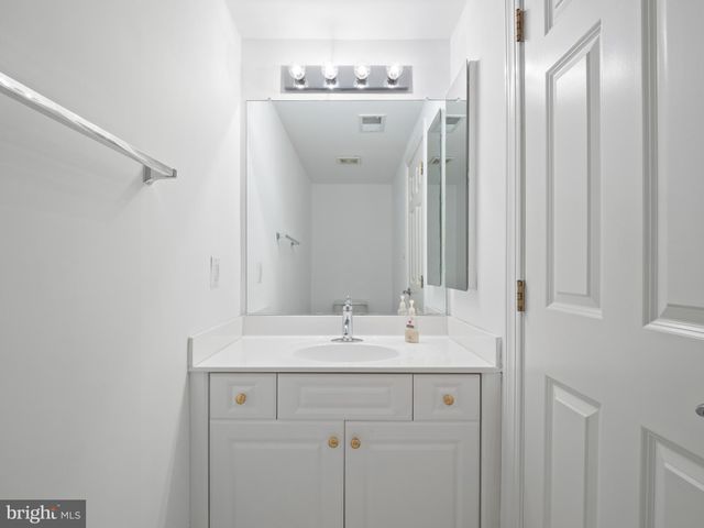 $2,300,000 | 1405 Greenwood Place, Alexandria, VA 22304