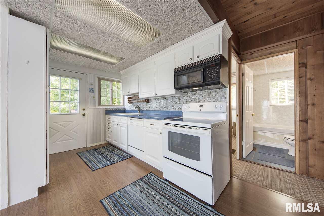 12310 North Riverview Road Chillicothe, IL 61523 - Photo 3 of 36 Gallery Image 3