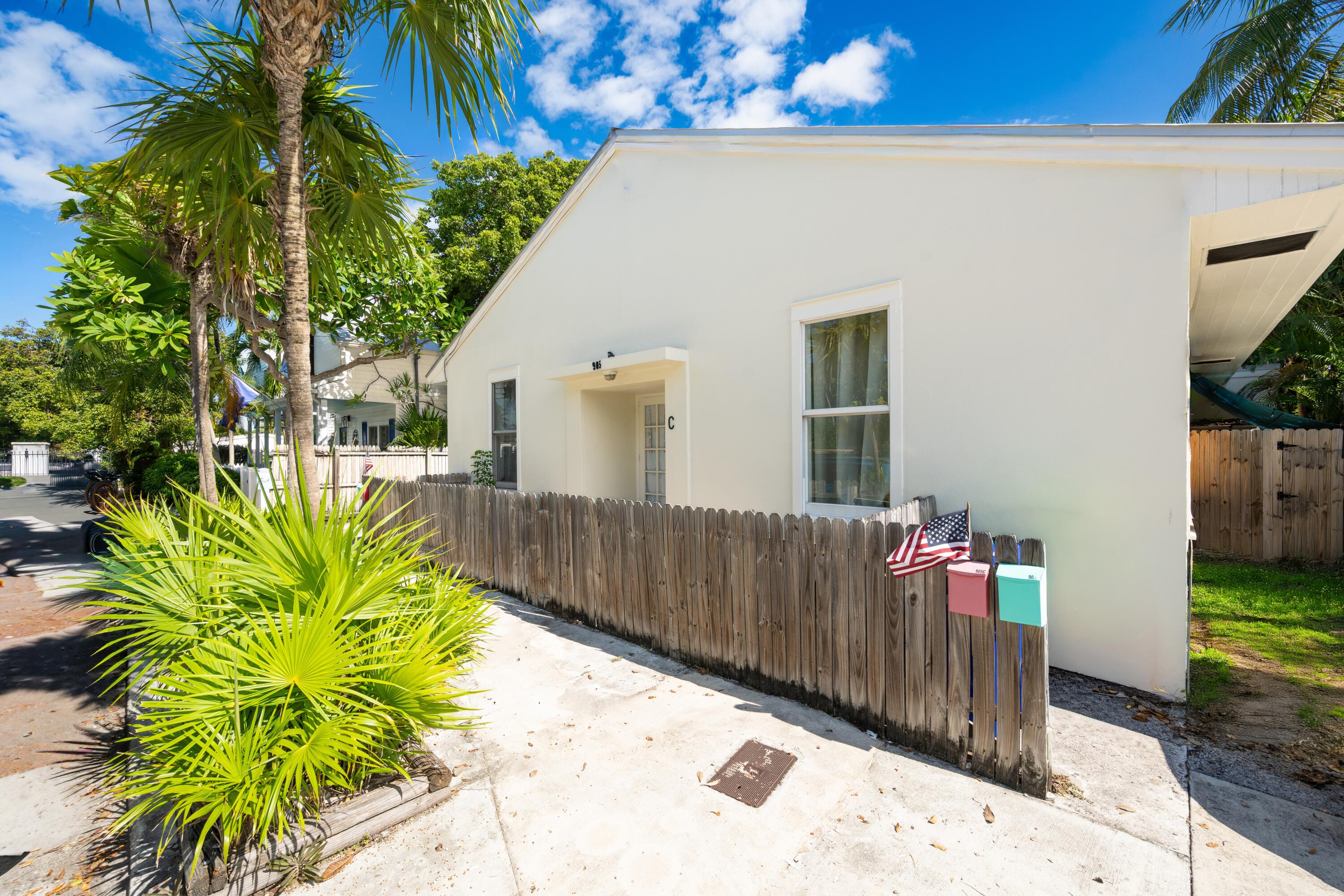 905 Grinnell Street Key West, FL 33040 - Photo 11 of 19 a view of outdoor space and yard