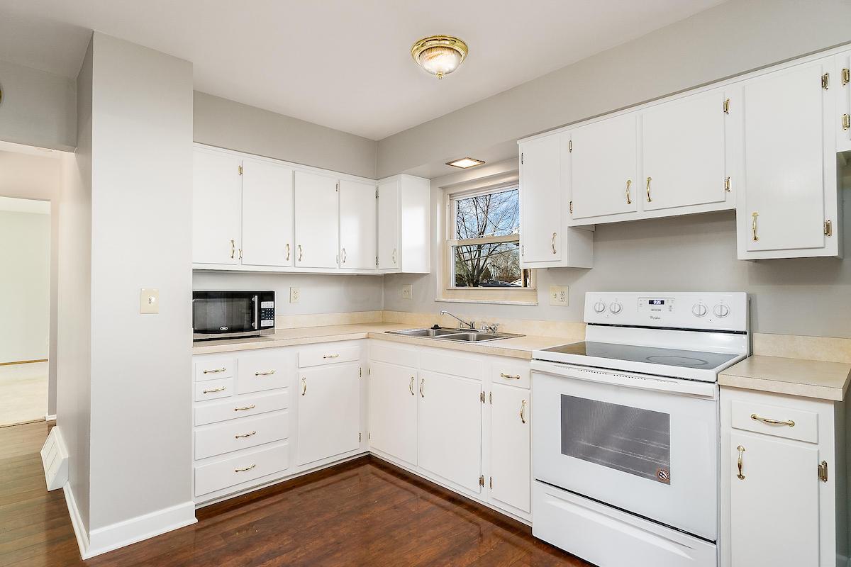 6389 Karl Road Columbus, OH 43229 - Photo 12 of 31 Gallery Image 12