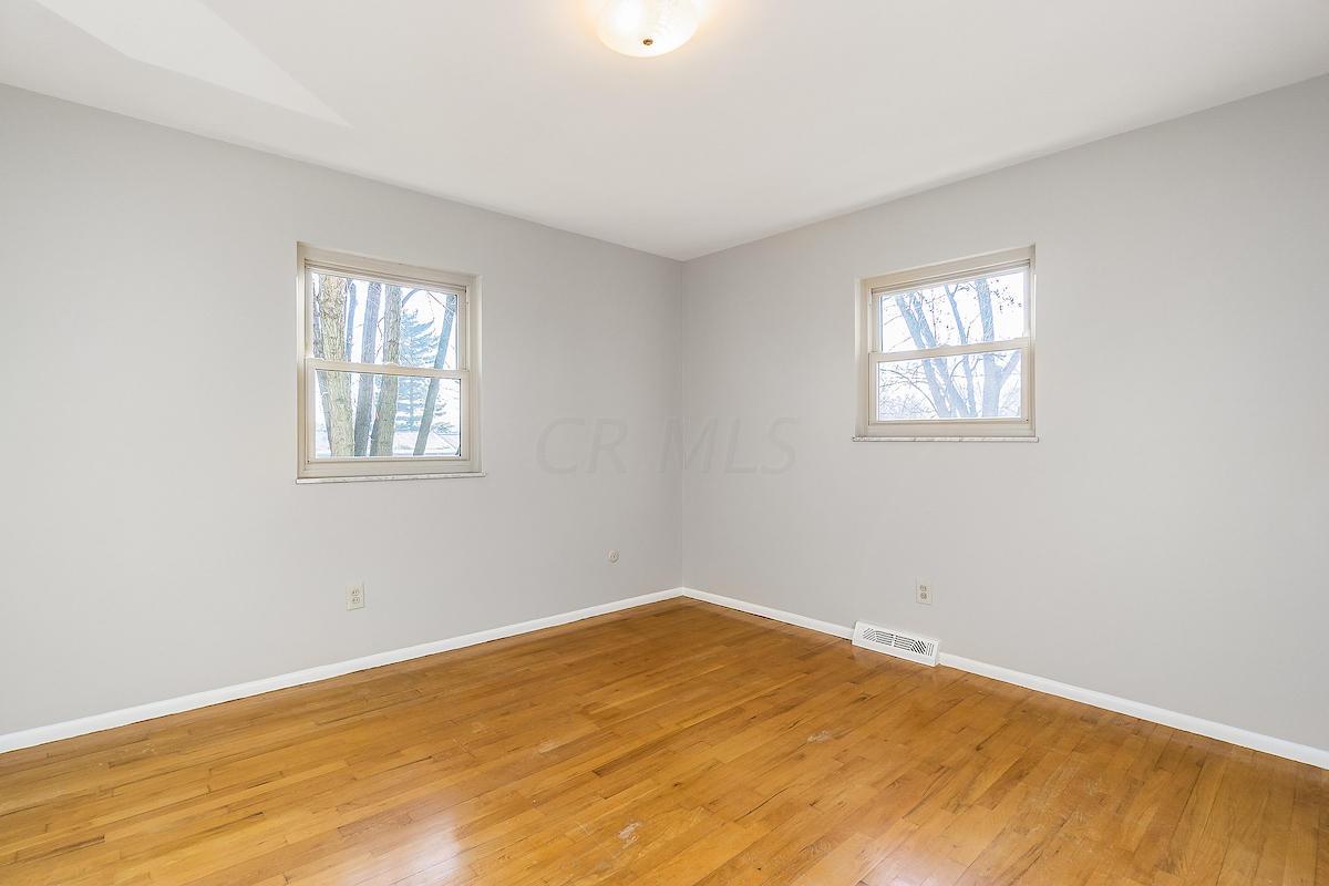 6389 Karl Road Columbus, OH 43229 - Photo 17 of 31 Gallery Image 17