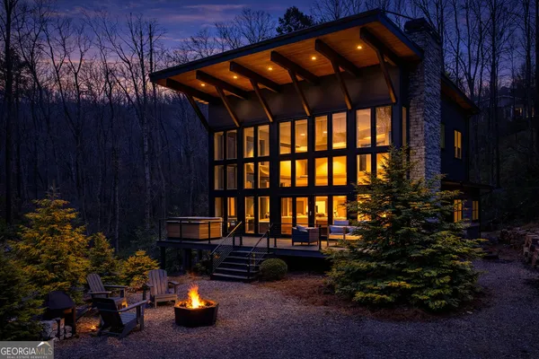 $1,395,000 | 205 Turtle Cove Drive, Clayton, GA 30525