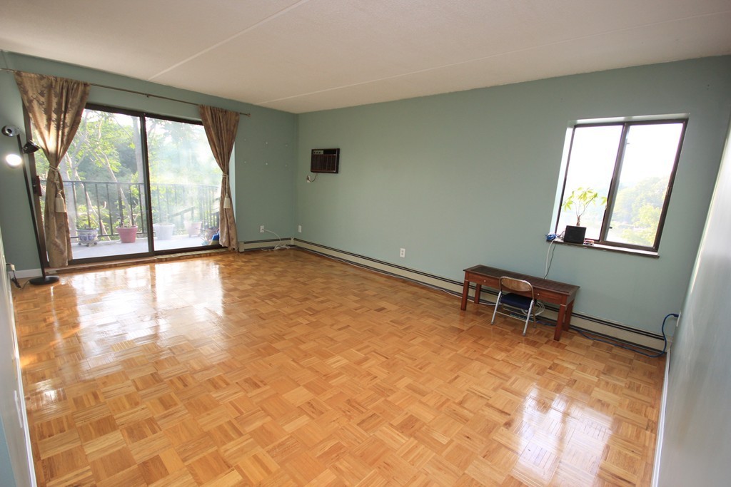 209 Riverview Avenue, Unit 28 Newton, MA 02466 - Photo 2 of 24