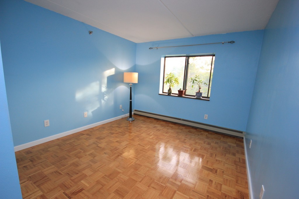 209 Riverview Avenue, Unit 28 Newton, MA 02466 - Photo 8 of 24