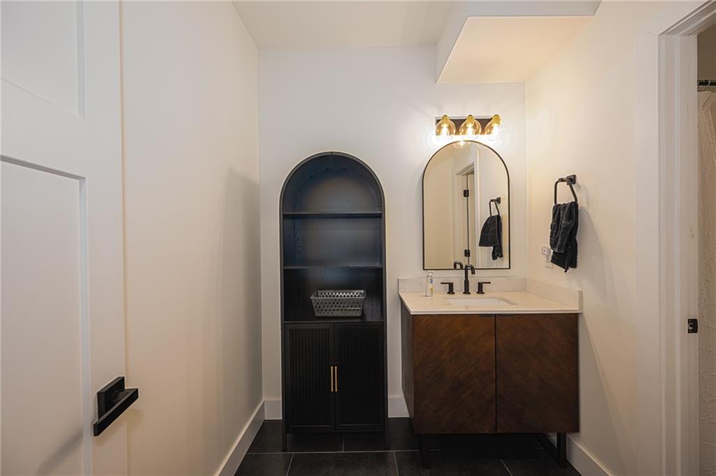 3339 Cove Overlook Road Gainesville, GA 30501 - Photo 33 of 67