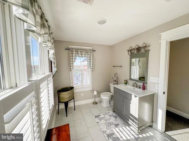 $945,000 | 17067 Nanzatico Lane, King George, VA 22485